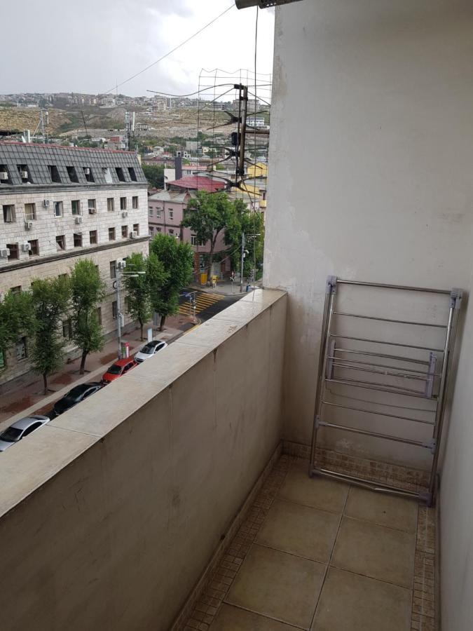 Apartment-14 In The Center Of เยเรวาน ภายนอก รูปภาพ